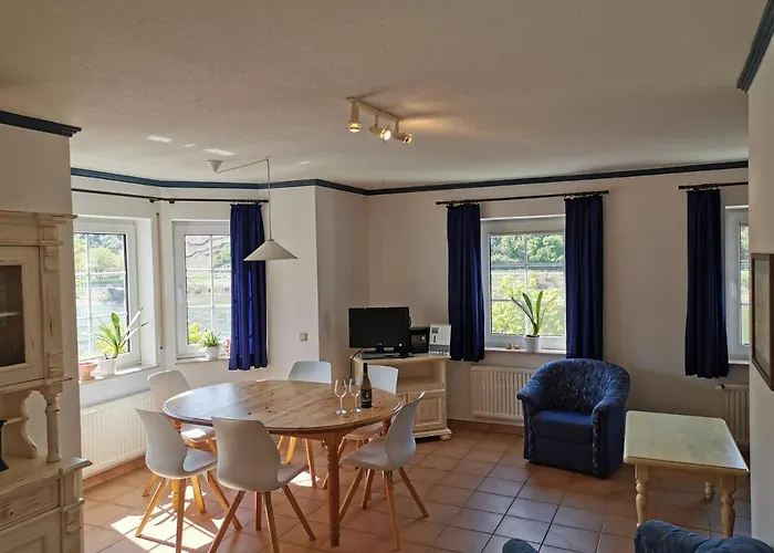 Apartamento / Moseluferstrasse *