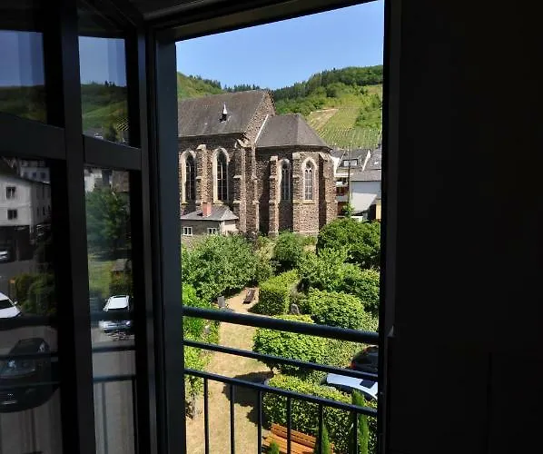 / Moseluferstrasse *